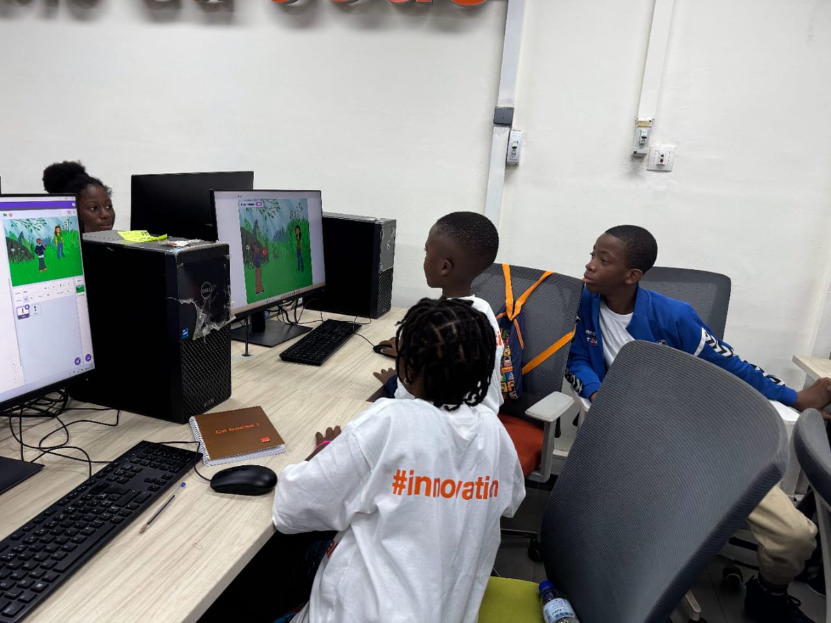 ODCGuinee's tweet photo. #Retour en image 

Le 10 août dernier, nos petits participants ont vécu un moment riche en découverte, en apprentissage... dans une ambiance ludique et adaptée à leur âge ! 

Revivons en images les meilleurs moments de cette journée !

#OrangeDigitalCenter https://t.co/UQ0OEdrApt