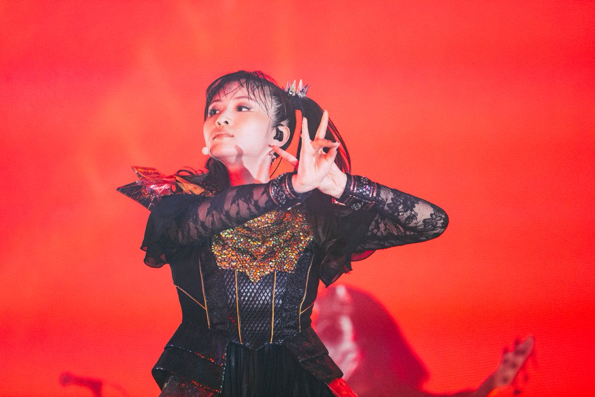 cannonball_live's tweet photo. 💥PHOTO💥
CANNONBALL外伝 8/10（月）

BABYMETAL

撮影＝ハタサトシ

#BABYMETAL
#CANNONBALL外伝 #CANNONBALL #キャノンボール
#有明アリーナ https://t.co/92FCkPgLbg
