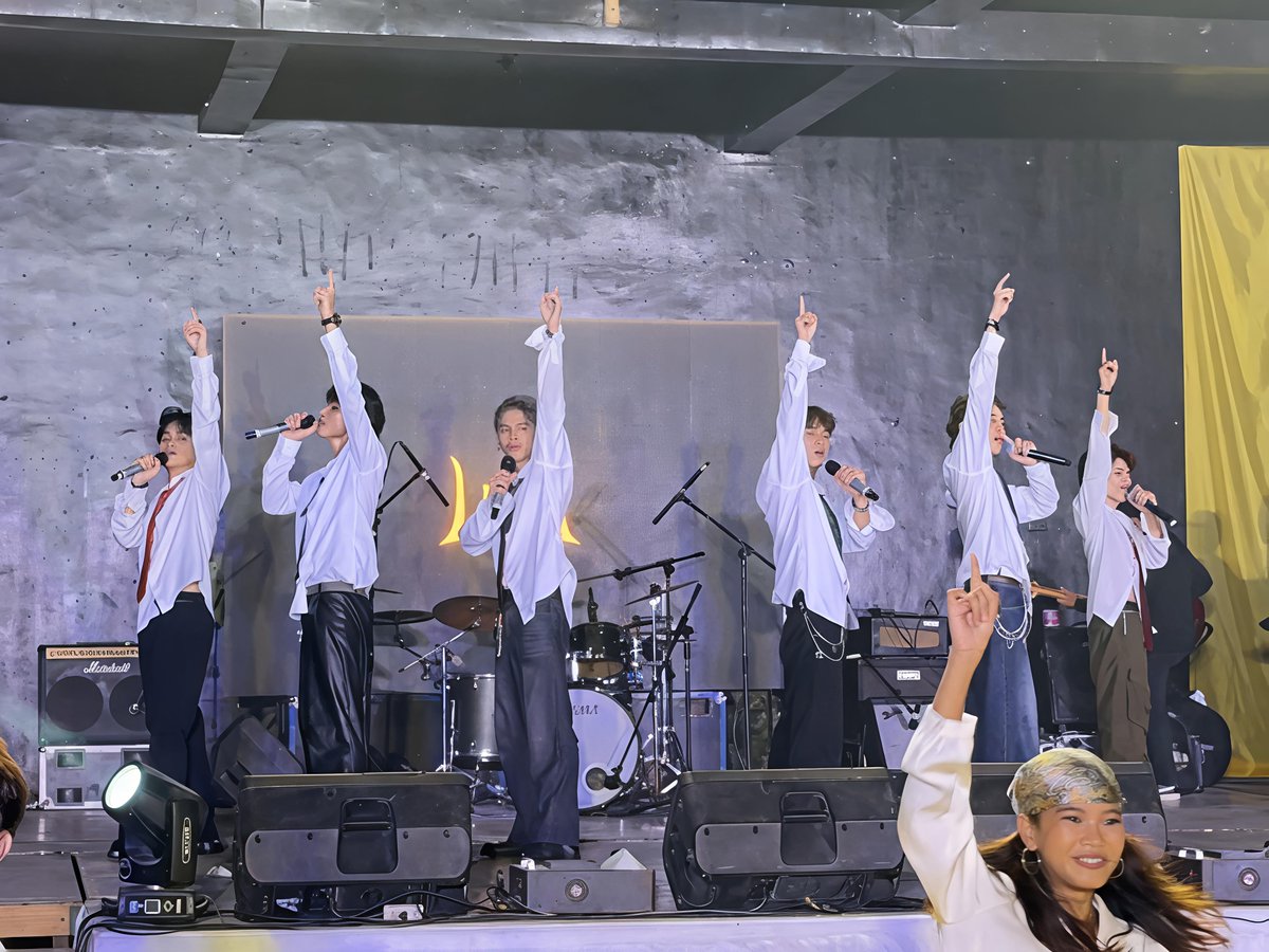 hannnn17_'s tweet photo. HEXUS
A rising bicol-based ppop boy group under Lentekula Production. The group consists of 7 members named Ell (Leader), Josh (Visual), Drei (Main Dancer), Tim (Main Vocal), Ja (Stan Attractor), Jay (Face of the Group), Ced (Maknae, Rapper).
#hexus #ppoprise https://t.co/J5rEa1eZAU