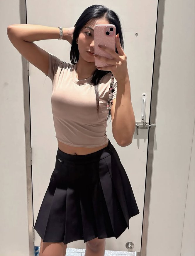 Cacaazahraea's tweet photo. Caca Avail lagi yaa 💫
#bosurabaya #availsurabaya https://t.co/72K5DWIuKW