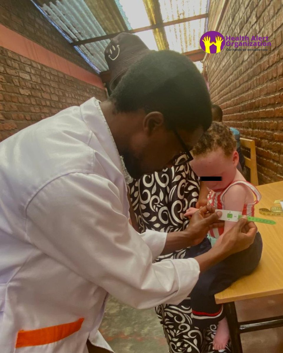 HealthAlert_Org's tweet photo. In Rubavu District, we conducted a mobile clinic bringing essential healthcare services closer to vulnerable communities. The clinic included health screening, nutrition screening, mental health counselling, as well as specialized skin and eye care for people with albinism. https://t.co/NXFeC8nA2e