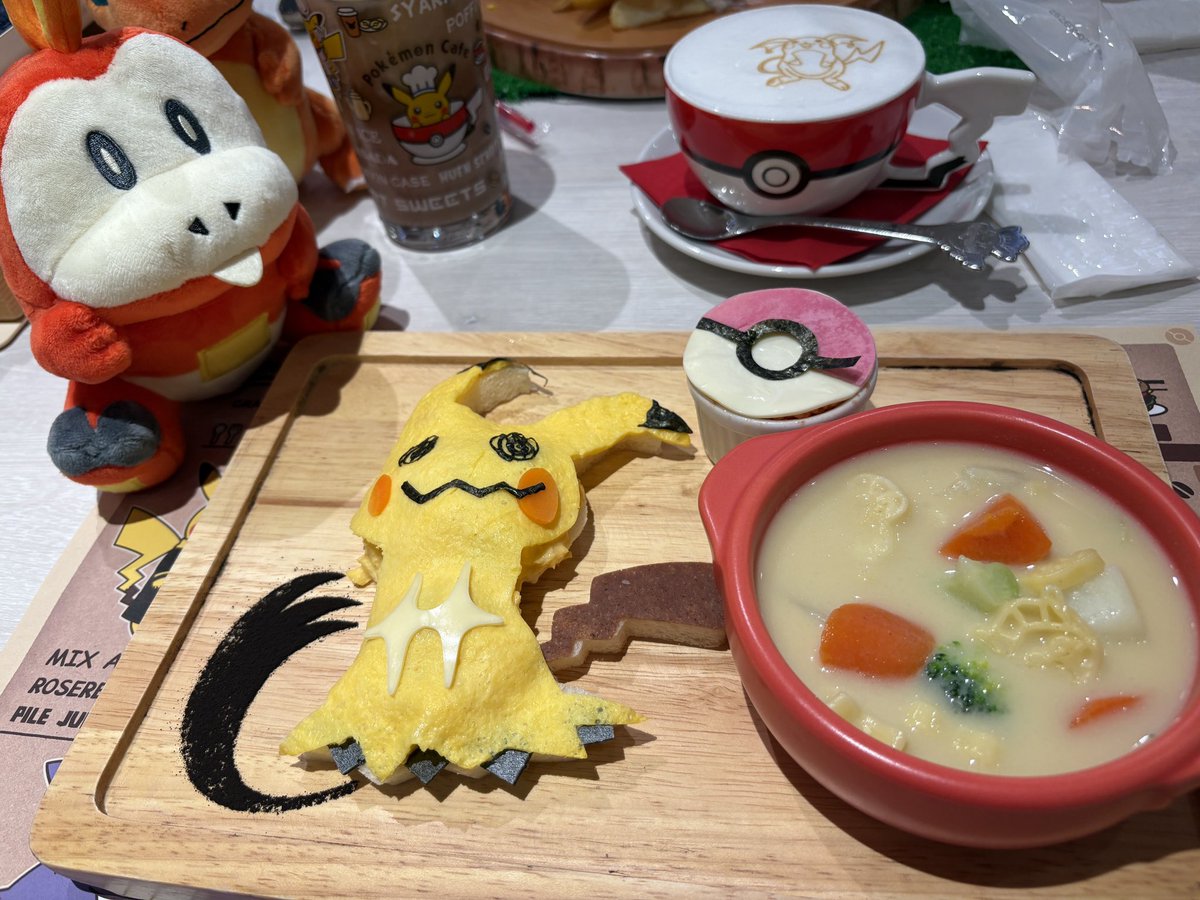 sanzero30's tweet photo. ポケモンカフェ☕️
2〜3日かけて予約勝ち取った甲斐があった😭 https://t.co/nYof9oHP3y