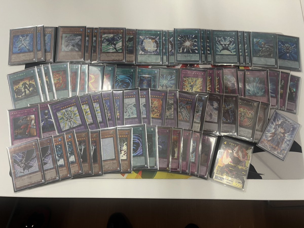 TCG_MAG's tweet photo. 【遊戯王】
こんばんはトレカMAGです。
本日31名で開催されたSOL-D杯の結果を掲載します。
1位：るか【六武衆】
2位：ぼー【クイックダンディ】
3位：ゆう【アライブHERO】
4位：ガト【カラクリ】
入賞された皆様おめでとうございます🎊🎊

スレッドに大会分布グラフと大会の様子をアップします。 https://t.co/w7qV6v3LnR