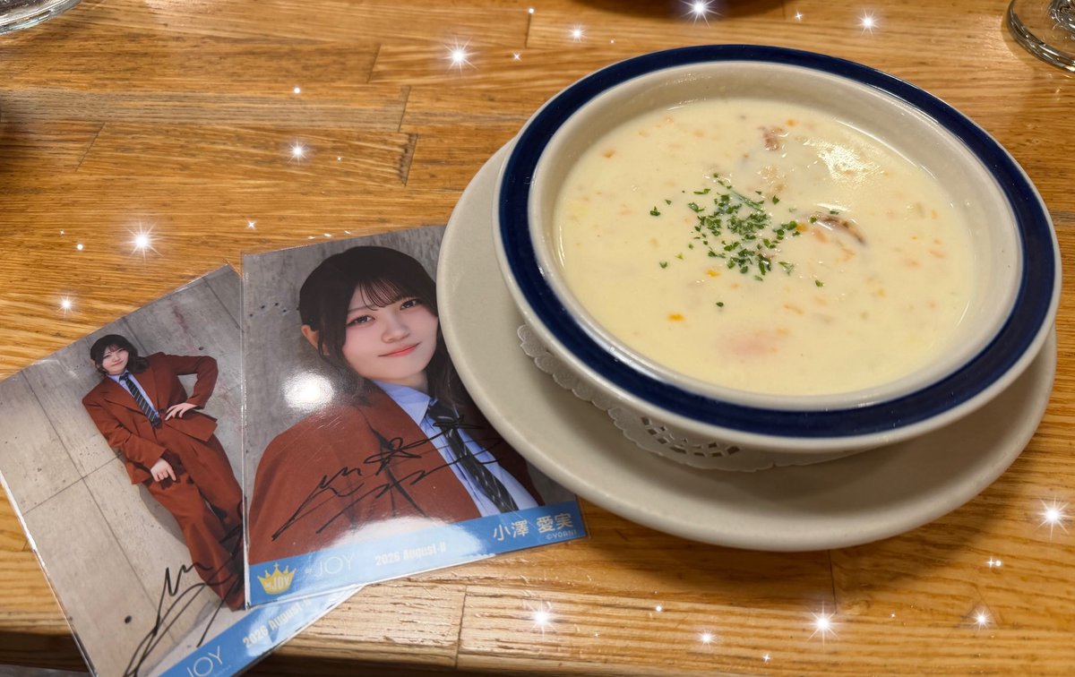 m0m0__aim's tweet photo. 🗣️夕飯決めて〜！
🐱えーどうしよっかな〜！いつも何系って言うことが多いっけ？
🗣️いつもねー、ハンバーグが多い笑
🐱あ、そっかそんな気がする笑うーんじゃあねぇ〜クラムチャウダー‼️
🗣️…🤔おっけえ…‼️

愛実ちゃんいつもありがと😉またね！
@ozawa_aimi__ https://t.co/jHP02tgYB0