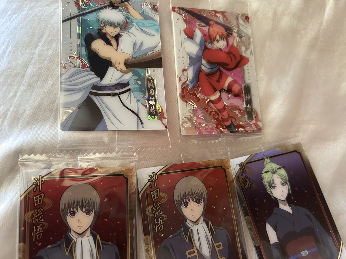 2alice_s's tweet photo. ドンキで100円で売ってたから、、、
銀さん出て嬉しい😭🩵 https://t.co/raVBNEaSDq