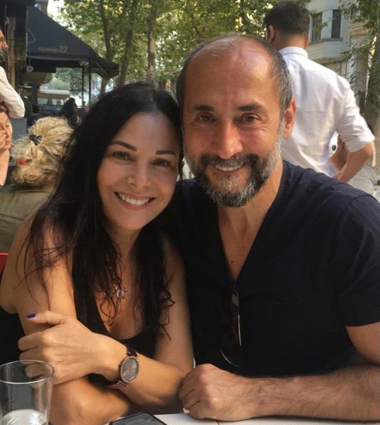 ozetgechaber's tweet photo. 2014 yılında evlenen Şenay Gürler ve Semih Saygıner 12 yıl içindeki değişimi: https://t.co/MxjmjHXhjD