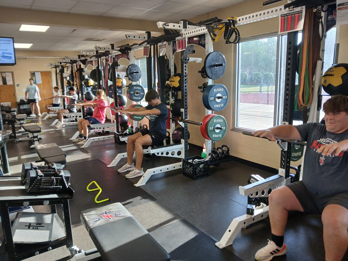 SRCS_Strength's tweet photo. Patriots back to work for the Fall 2026. Getting in isometric series! #BrickByBrick https://t.co/uk9EmN7t0P