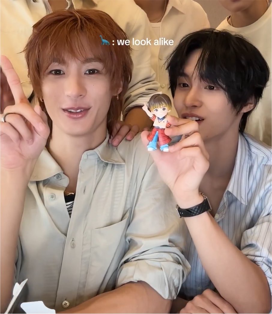 asbaguette's tweet photo. วอนบินแกะฟิกเกอร์กับพวงกุญแจป็อปมาร์ทได้แอนตันหมดเลย 😳 https://t.co/TrypZcroaS