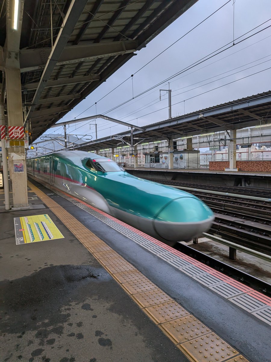 Len_Litvyak's tweet photo. 東京から仙台まで18切符で行く予定が、２度の停電で幹課金２回する事に
牛タン食べたかった、、、 https://t.co/P4sW1thnHE