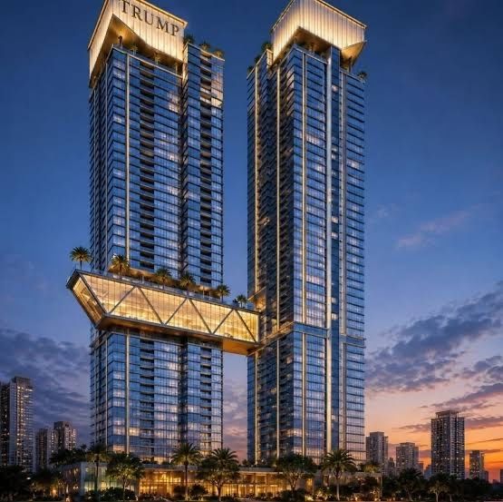 IndianTechGuide's tweet photo. 🚨 TRUMP TOWERS IN HYDERABAD!

Tribeca and Ira Realty to invest ₹2,000 crore to build a massive 65-floors Trump Towers in Kokapet, Hyderabad.

South India’s 1st Trump branded project. https://t.co/FHHAWDG805
