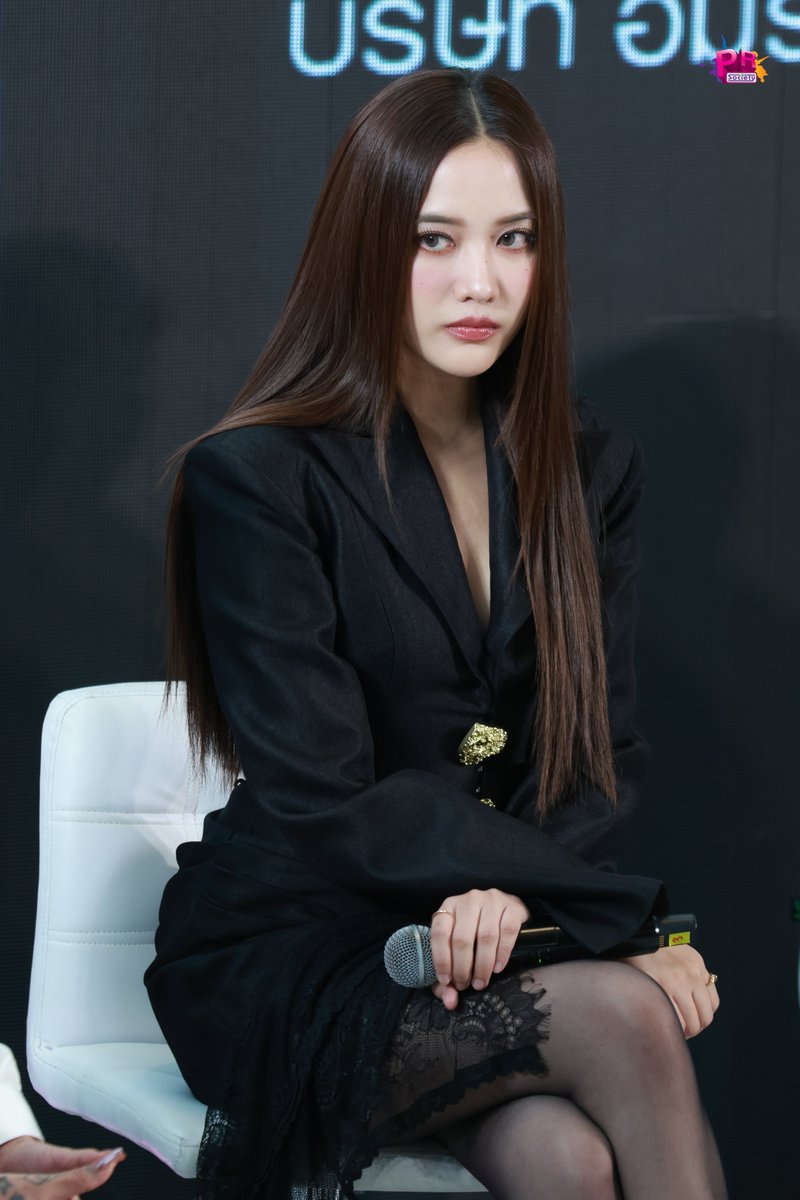 ILuvFreenGG's tweet photo. ดุมั้ย                                                          ม่ายดุ 

#PROJECTDUOONEPresscon
#แถลงข่าวเปิดตัวPROJECTDUOONE
#PROJECTDUOONExFreen https://t.co/vZCHZjjVnJ