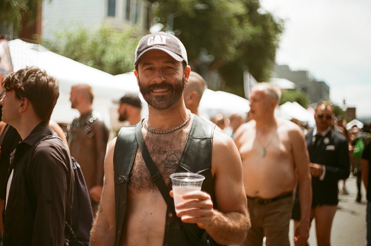 _Epidemic's tweet photo. More Dore Alley on 35mm. Ig: Alansenpaionfilm https://t.co/P0LZIFGxlF