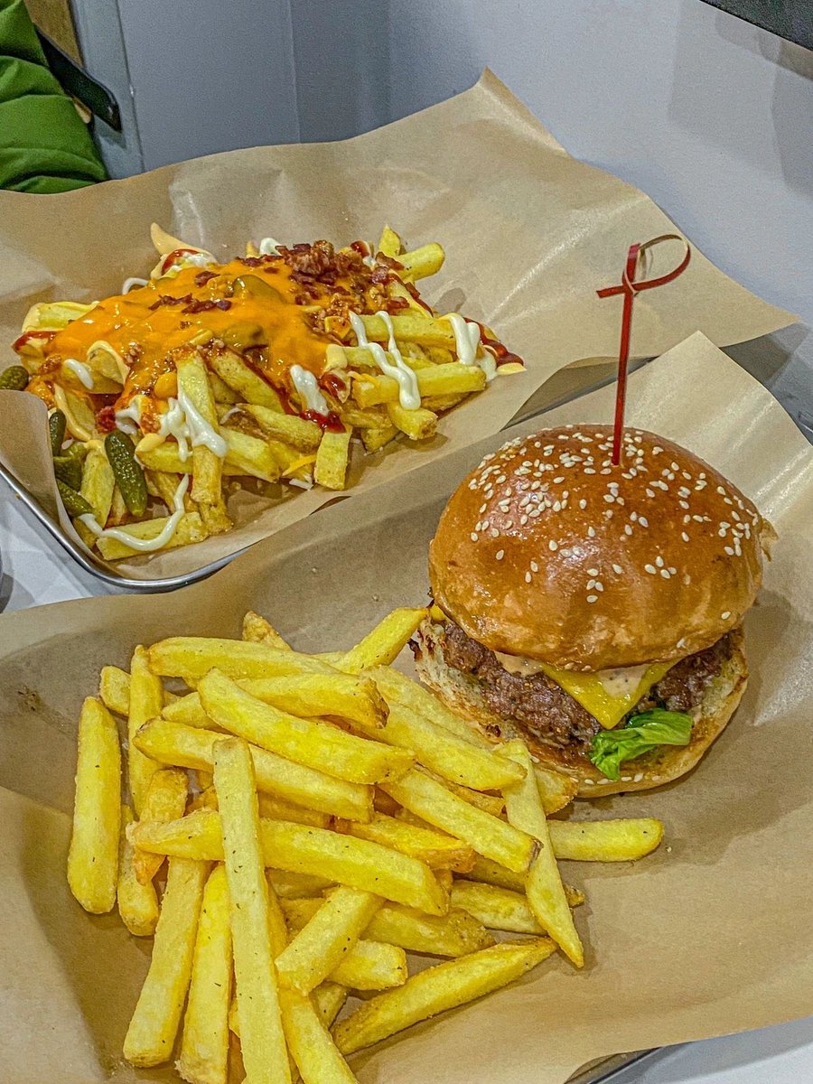 Ganthan8's tweet photo. Just got forced to share my fries with my human heater at the cinema https://t.co/QqcsUoxDS8