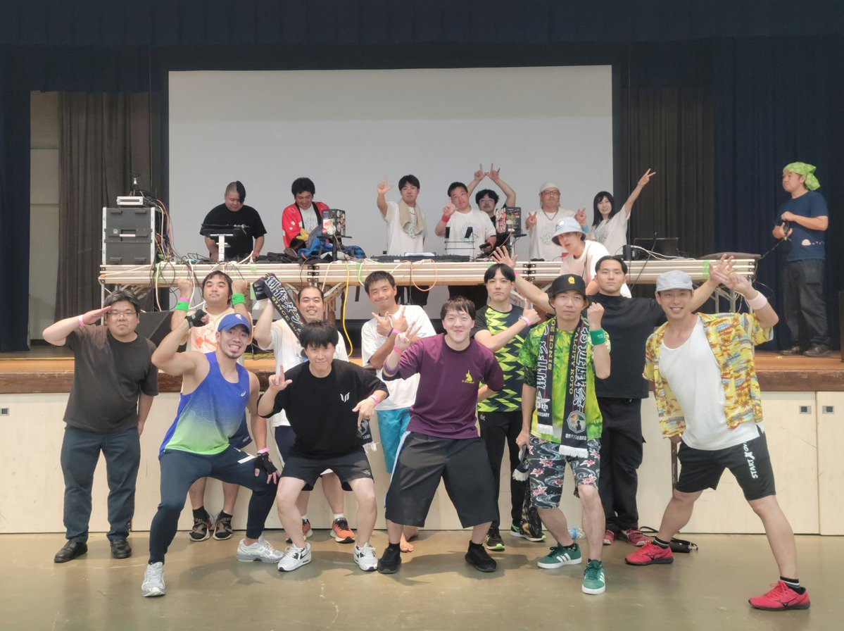 oyuugisokai's tweet photo. #お遊戯総会 に遊びに来て頂いた皆様、素晴らしいゲストの皆様、そしてレギュラー陣に恵まれとても楽しい一日を過ごす事が出来ました。
イベ被りも多く平日なのに79名のお客様と一緒に遊ぶ事が出来ました☺️
第4回は必ず大阪の野外で…！
本当にありがとうございました！！ https://t.co/CZiQyuNj6P
