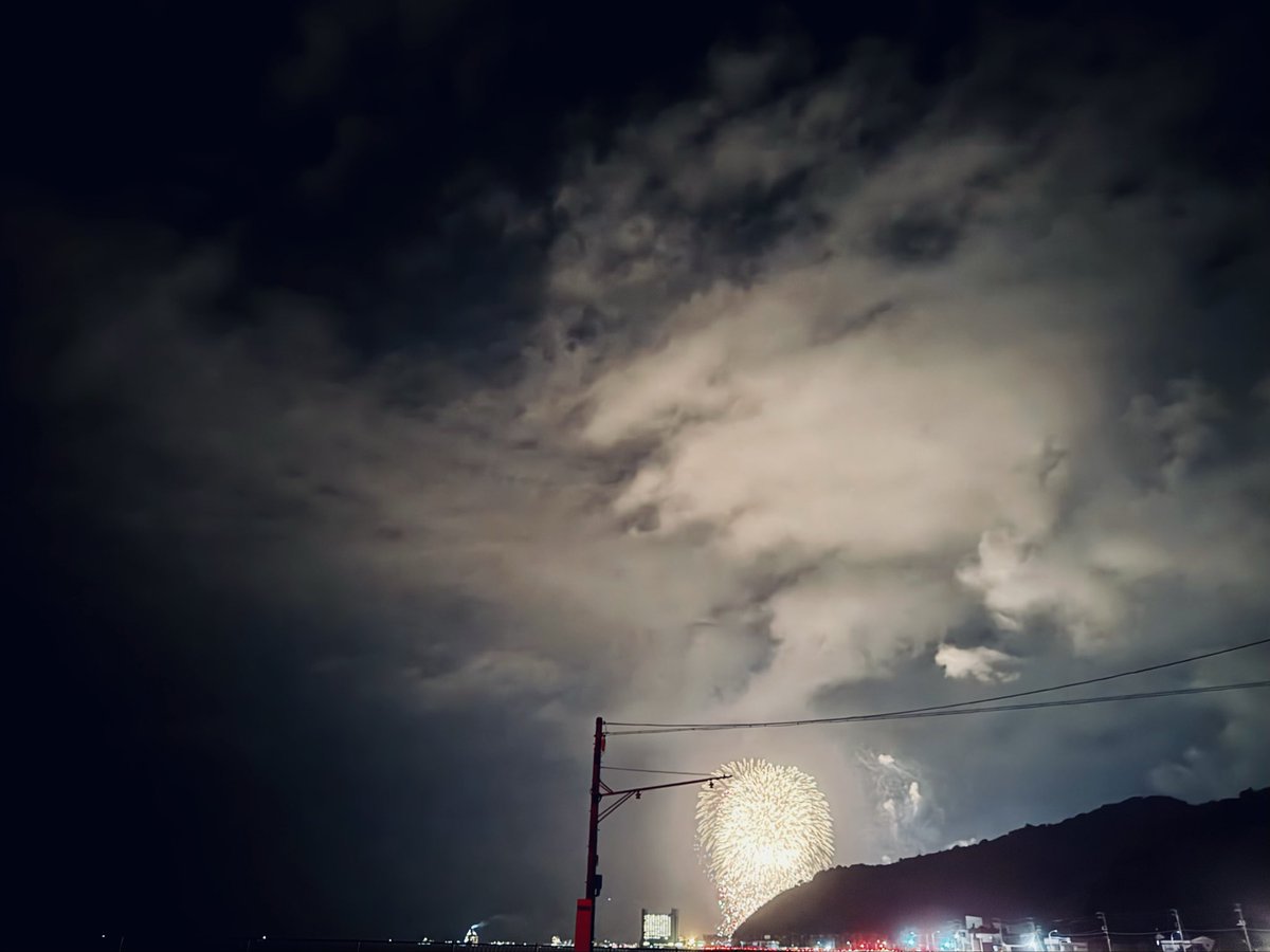 ill_ill's tweet photo. #少しだけみえた #按針祭 #伊東 https://t.co/64oIbxOAmA