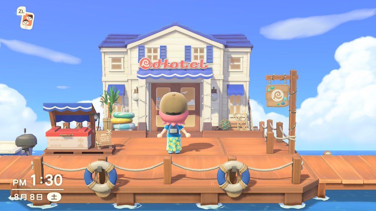 kinomika's tweet photo. 久しぶりにあつ森🏝️起動してみたら、3年3ヶ月ぶりらしい！
色々忘れてるし、気合い入れた桟橋はホテルになっていた。
ホテルの部屋をコーデしろと…💦別荘作りに飽きたのに、またここで部屋作りとは🤣

でも、うちの島、やっぱ好き🥰

昔撮影したリゾート案内とともに♡
#あつ森 https://t.co/h9ug7hIdOH