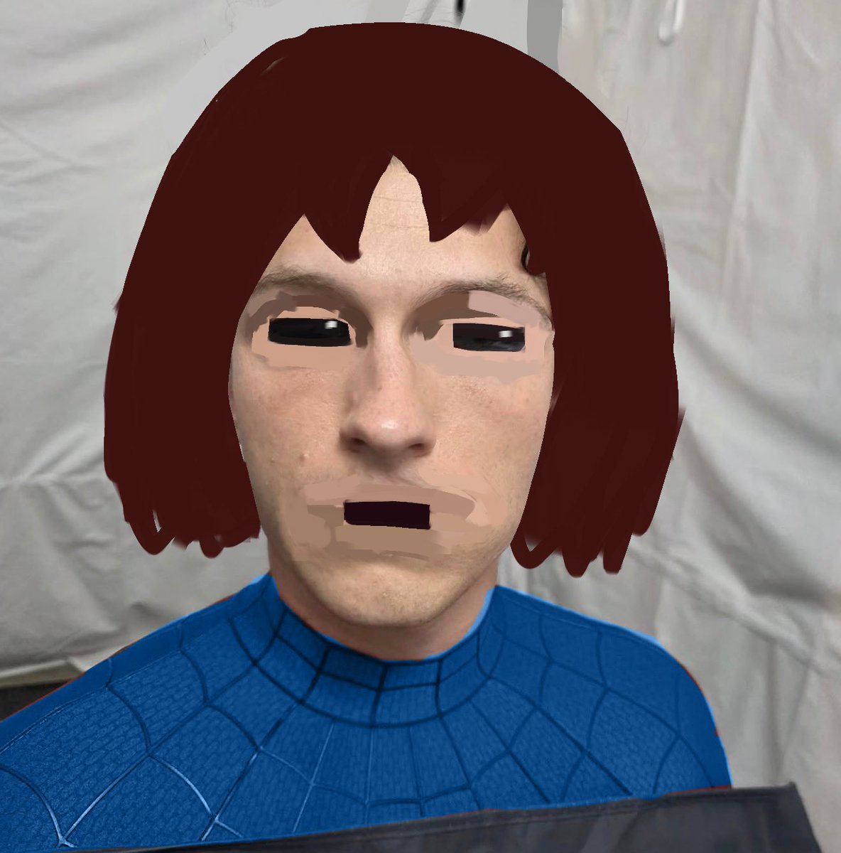 SimplyBlaidix's tweet photo. Tom Holland on set of ‘UNDERTALE’. https://t.co/ngxvND6Xdz