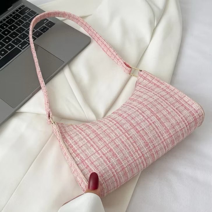 solanarecos's tweet photo. ₱88 handbag 
https://t.co/OmkjZ8irSW https://t.co/P875fEzcBL