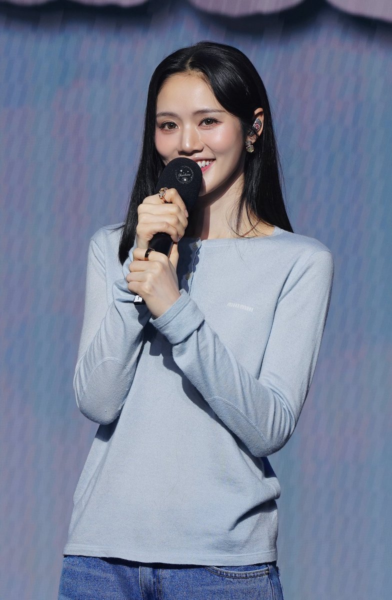 Charlene12451's tweet photo. There’s something so Korean about her charm. 

1ST FM KOREA LMSY
#LMSY2026FANMEETINGINKOREA
#LMSY #ลูกหมีซอนญ่า
#lmlookmhee https://t.co/qzmJ3E6cmO