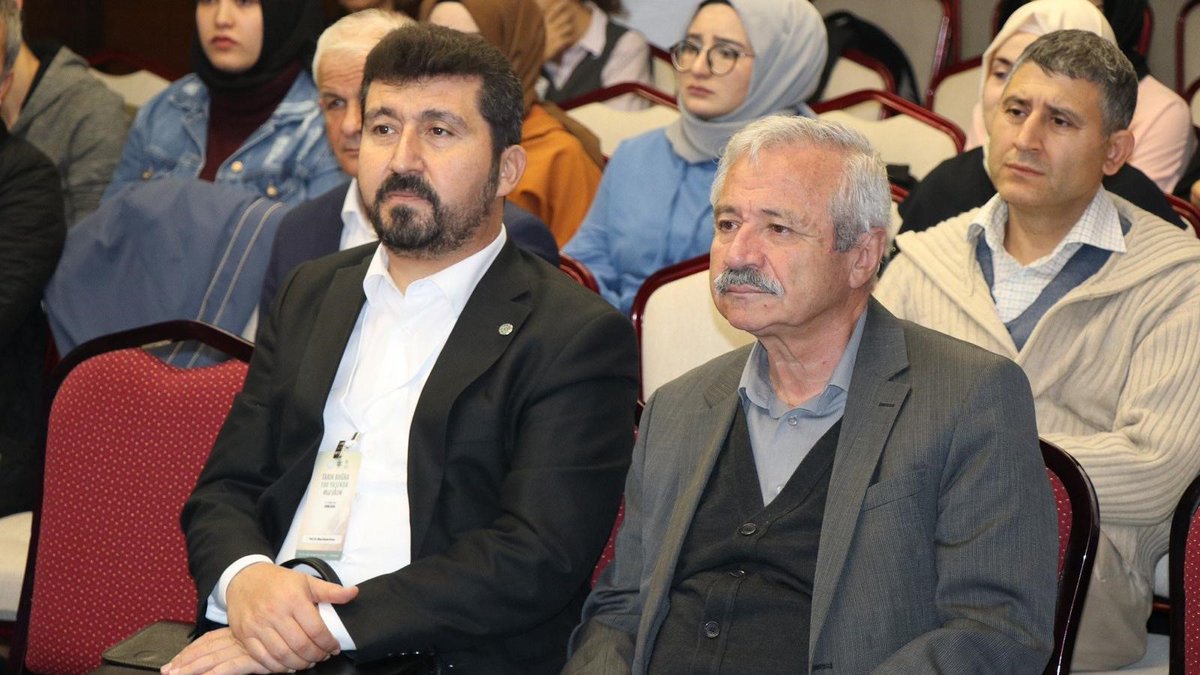 TYB1978's tweet photo. KELİMEDEN MEDENİYETE BİR HAFIZA MİMARI D MEHMET DOĞAN (2)
Musa Kâzım Arıcan Asbü/Tyb

Cesaret ile Hiddet Arasındaki Fark
https://t.co/PQo30Z0hEf https://t.co/aMvJNb6MXO
