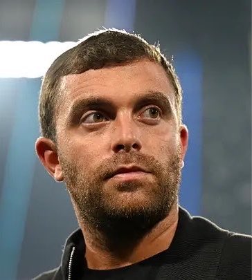 centregoals's tweet photo. 🚨🚨🎙️| Fabrizio Romano via LinkedIn:

“I’m probably NOT going to continue into the transfer market industry as I’m doing right now for longer.

“It’s time to CHANGE the approach, the view, but this will be another topic soon, after the transfer window closes.” https://t.co/9oU67LX3HJ