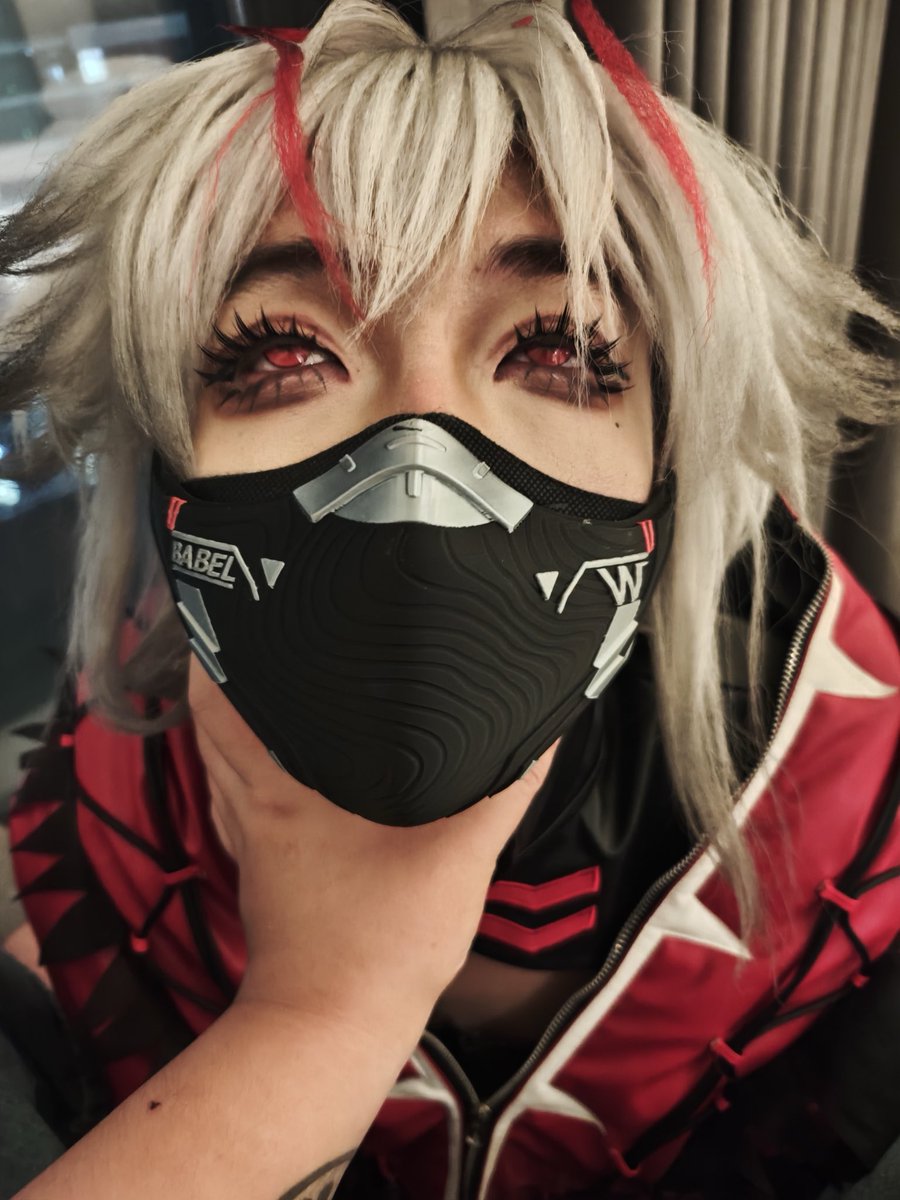 Fromtheghos's tweet photo. 老大 我们这样拍真有人看吗 #cosplayㅤ #伪娘 https://t.co/FUz8NUwbsv