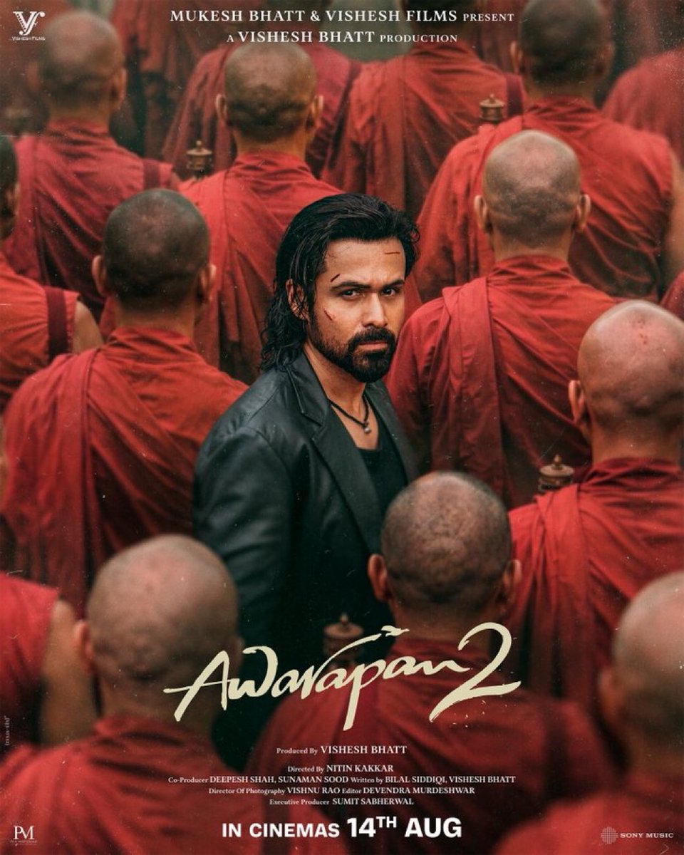 TheSidMathur's tweet photo. This is the kind of comeback #EmraanHashmi deserved.

#Awarapan2 is flirting with superb numbers in the advances for the opening day of 15 crore+ and is creating solid theatrical pull especially among the masses. .

Get ready for a big surprise as the film releases in cinemas on August 14th.
