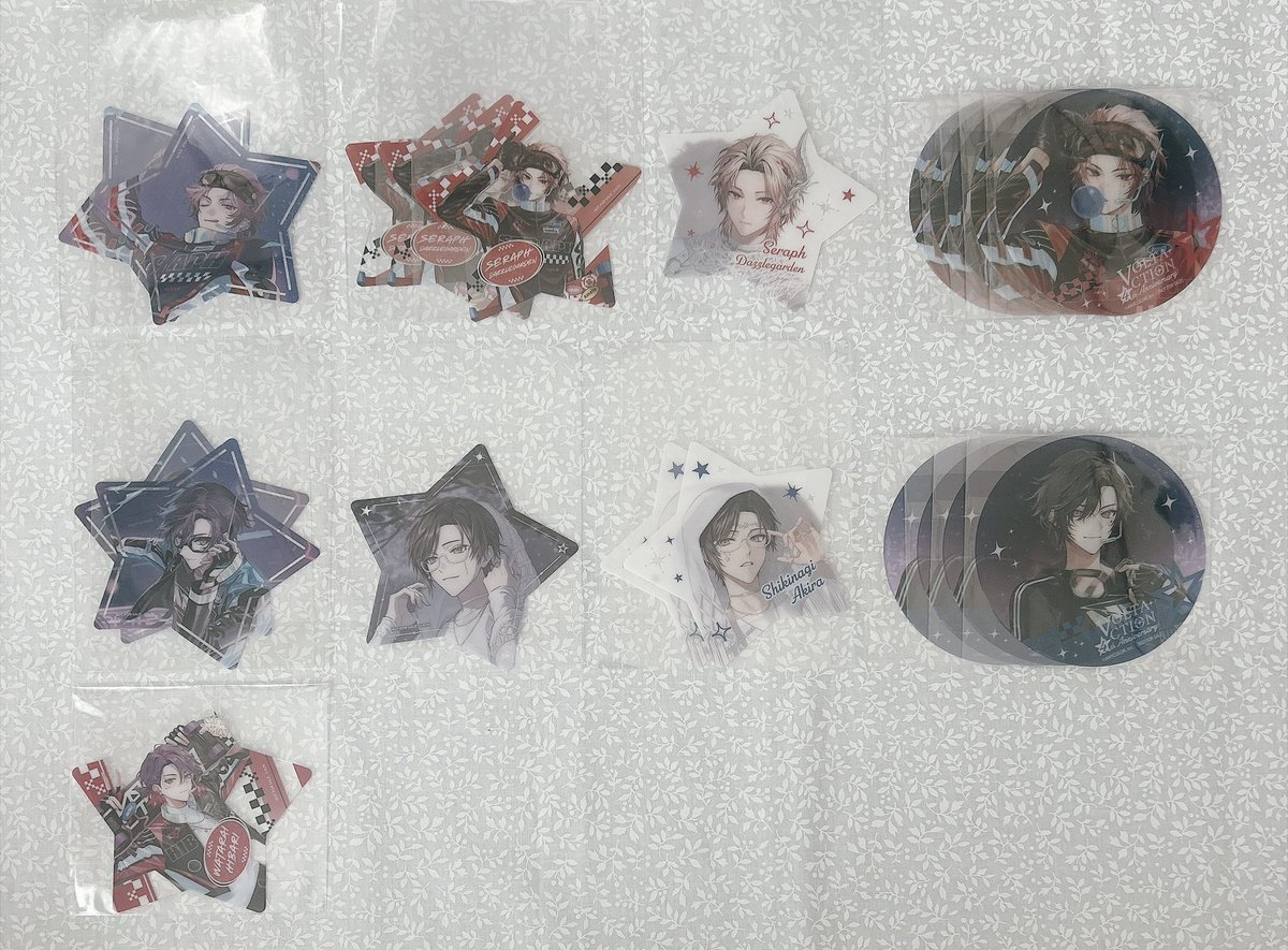 kaao_qq's tweet photo. 【交換】 にじさんじ VOLTACTION 4th Anniversary ヴォルタ 4周年 チェキ風カード 缶バッジ 特典

譲：画像参照
求：4枚目 🟨

OS特典は4枚目左側を含む交換のみです。
1枚のみの交換は不可、2枚以上からを希望しております。
黄色線は定価＋送料にてお譲り可能です。

お気軽にお声掛けください。 https://t.co/AW5gQs5HUB