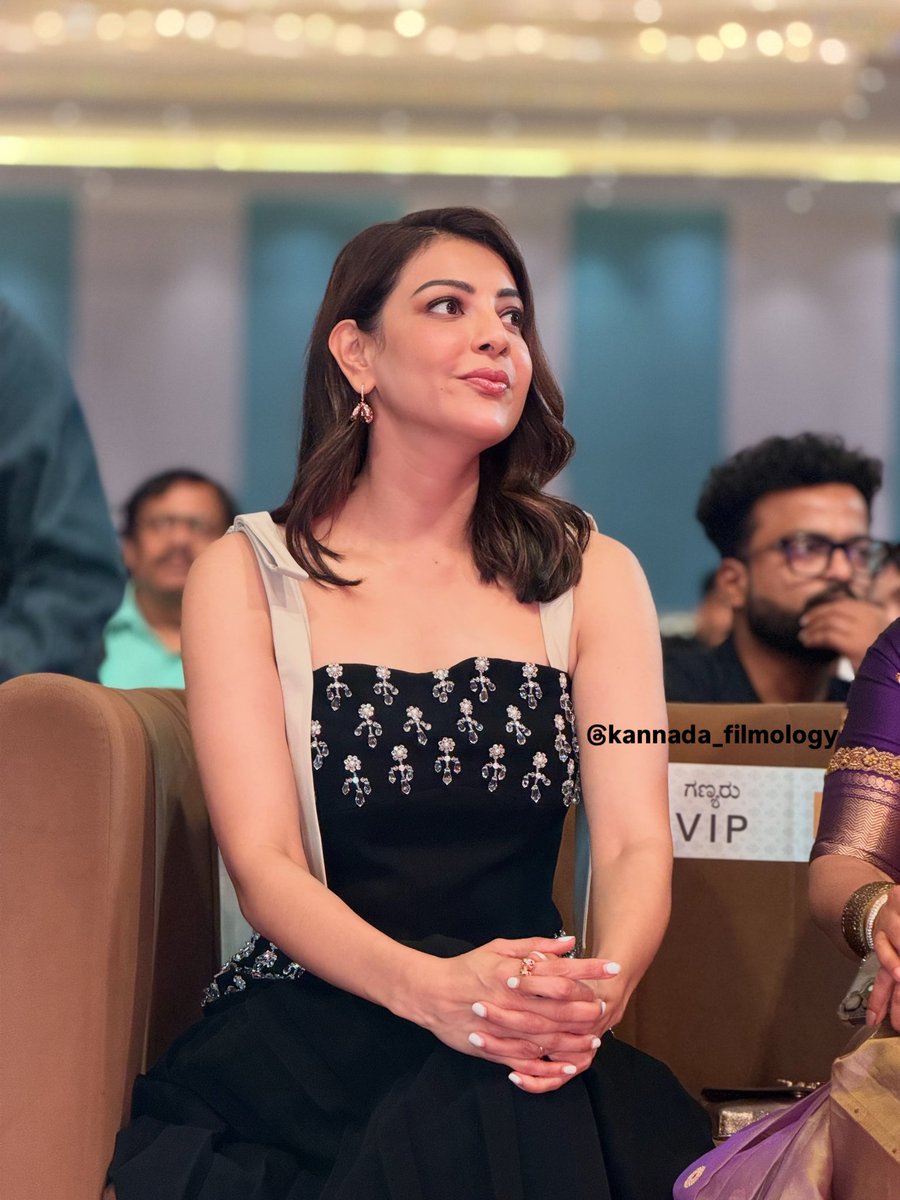 GammerAbi's tweet photo. My cuite darling
#kajalaggarwal @MsKajalAggarwal https://t.co/chTx2rrxD0
