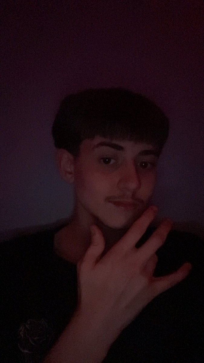 Peighton422's tweet photo. Who’s a woman tryna add me on snap it’s peighton126 https://t.co/QC291wP6Vh
