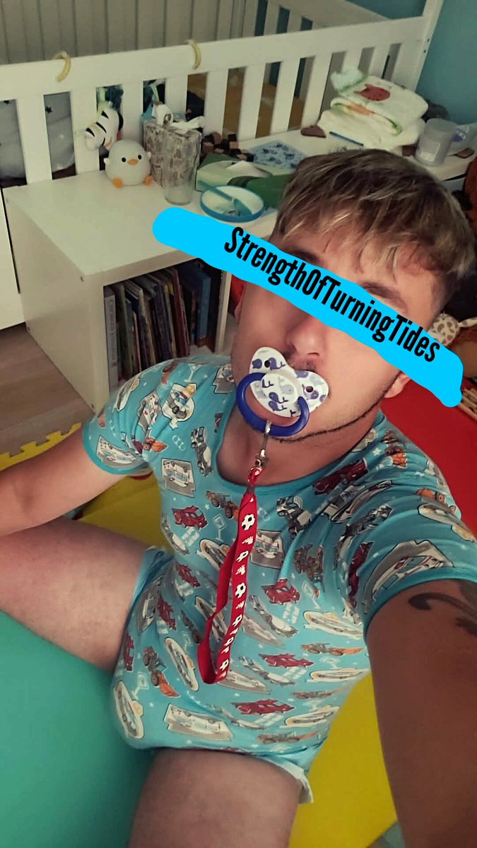 StrengthOTTides's tweet photo. He kept me padded, he changed me, he didn't mind when I Leaked, fed me, bathed me, hugged me, he read me bedtime stories...
He made me feel little again. And I needed to feel that 🩵

#abdl https://t.co/jeS9i9HG1r