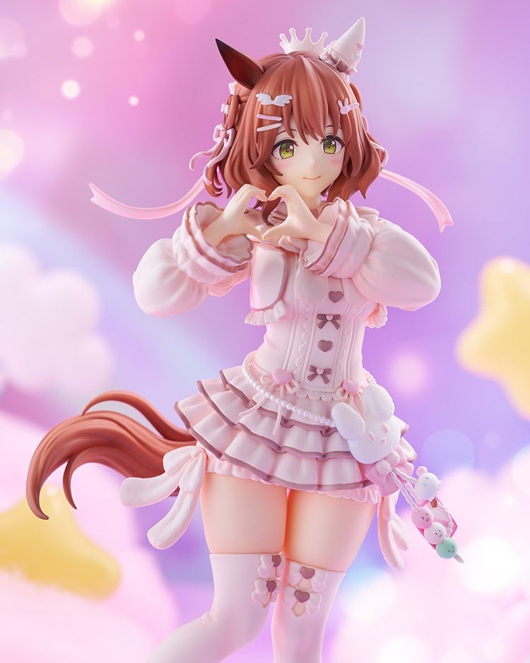 goodsmile_en's tweet photo. From the game "Umamusume: Pretty Derby" comes a figure of Aston Machan dressed in her outfit from the Valentine's Day event. Preorder now!