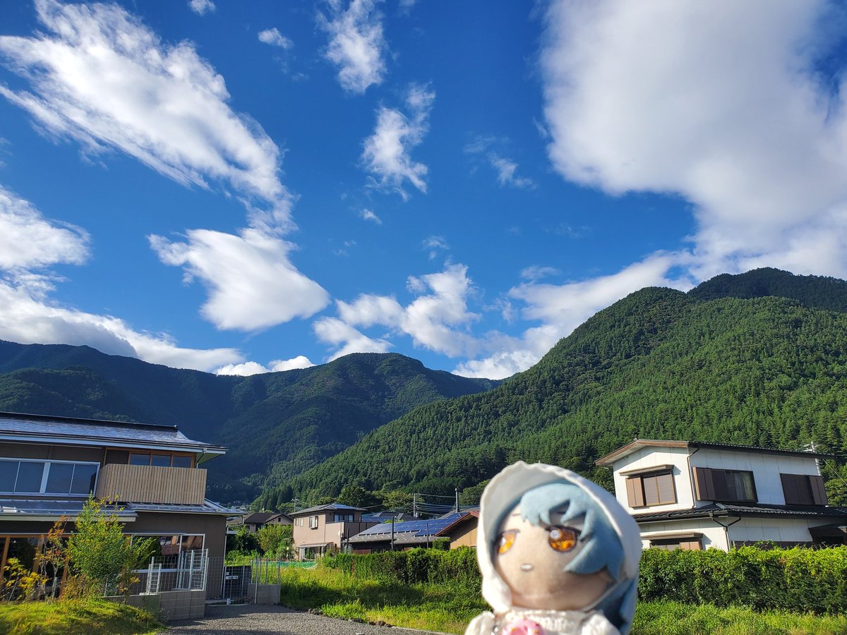 things_nui_made's tweet photo. ﾊﾟｼｬﾊﾟｼｬ…… 夏らしさを満喫してるよ…… https://t.co/QJeyB4KrPg