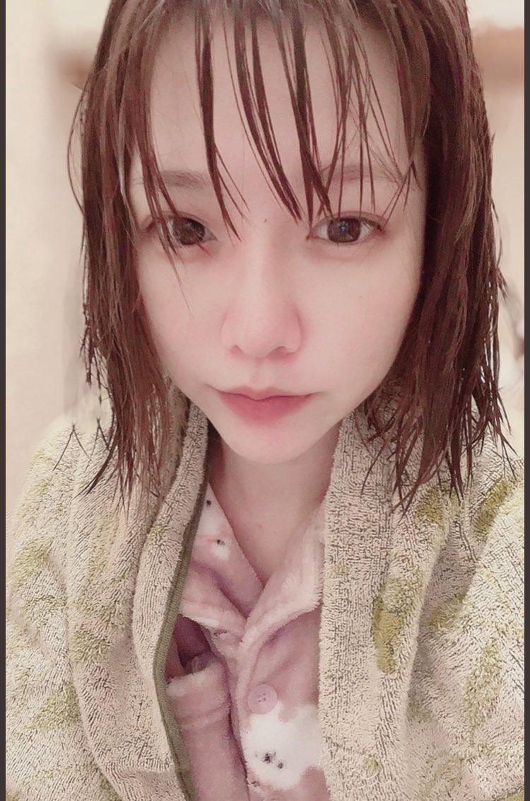yanmaplbc's tweet photo. すっぴんだけど許してください。 https://t.co/dMVSbrOU77