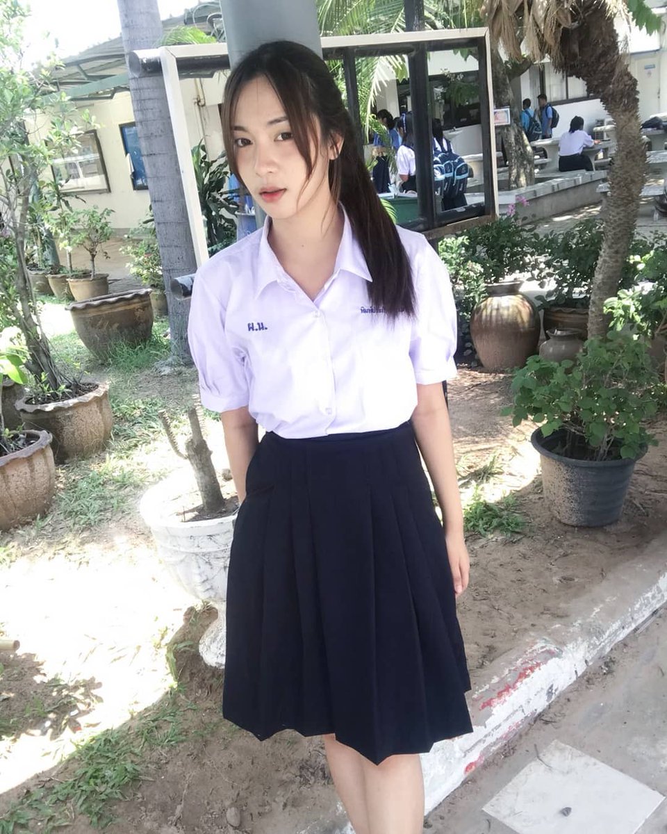 EulaRaringra's tweet photo. 意味の欠落した問いを反芻していると、ただ存在することの重さが少しだけ軽くなる気がするけど、皆はどう感じますか。 https://t.co/SORRjwjI3f