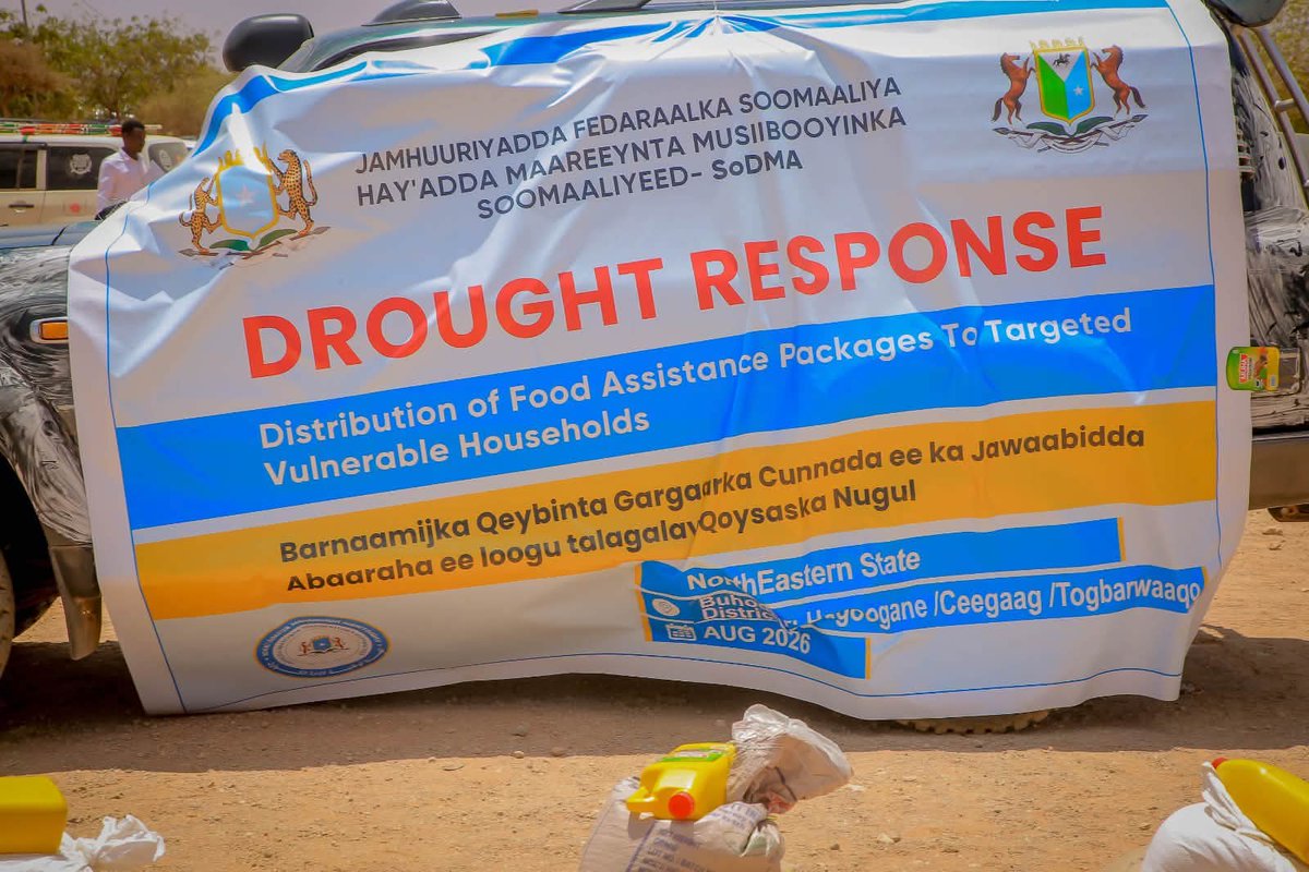 SoDMA_Somalia's tweet photo. The Somali Disaster Management Agency has delivered food assistance to vulnerable families in #Egag, #TogBarwaqo and #Hagoogane communities in #Buhodle District, #Togdheer Region.
The assistance reached drought-affected families, internally displaced people and other vulnerable households, with SoDMA officials and the Minister of Humanitarian Affairs of North Eastern State present during the distribution.
SoDMA will continue strengthening its drought response and providing lifesaving support to communities affected by the ongoing humanitarian situation.