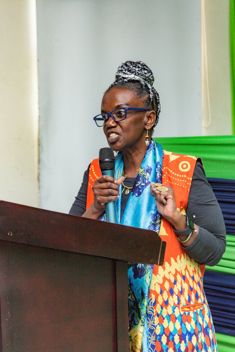 kcbgroup's tweet photo. "Sudan needs a strong, skilled and committed health workforce. These scholarships go a long way in enabling young South Sudanese men and women to acquire skills their country urgently needs.”
#KCBFoundation Managing Director @MendiNjonjo
#KCBScholars #ImpactingPeopleForBetter https://t.co/e3UoQB4Mm8