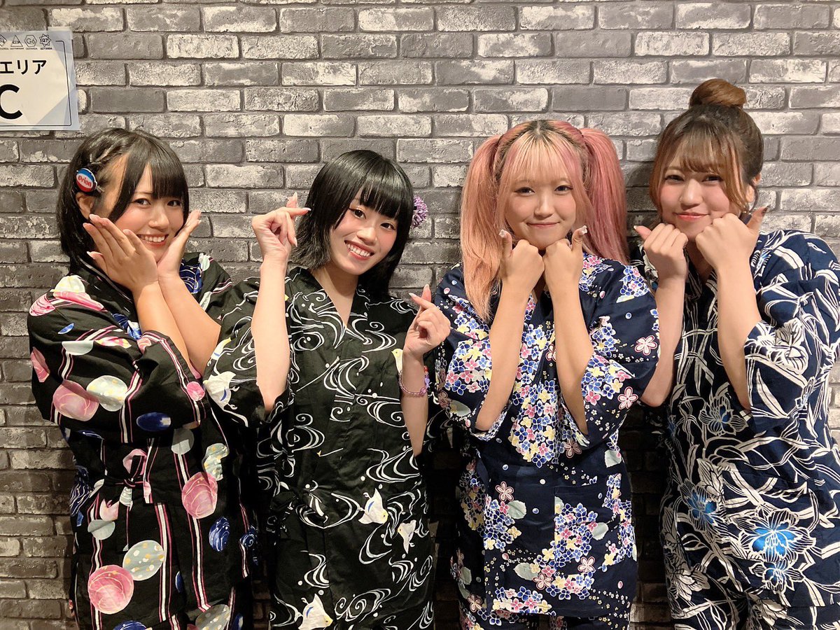 skysyllabus's tweet photo. GiRLS POWER LiVESHOT！夏休みお盆DAYイベSP！ありがとうございました🎐🍧🫧

明日は8/12(水)名古屋遠征🍤🚅

①FORM JAPAN Summer Fes
📍 DIAMOND HALL
🎤15:40〜 16:05 📸物販16:15〜17:15
🎫 https://t.co/hzVoYzeCrT
※当日11:30締切

②iDOL BANQUET in FJ Theatre
📍FJ Theatre
🎤18:30〜18:50 📸物販19:40〜20:40
🎫 https://t.co/POgPEQMhLA
※当日9:30締切
名古屋でお会いしましょう✨✨🤟
#天空のシラバス