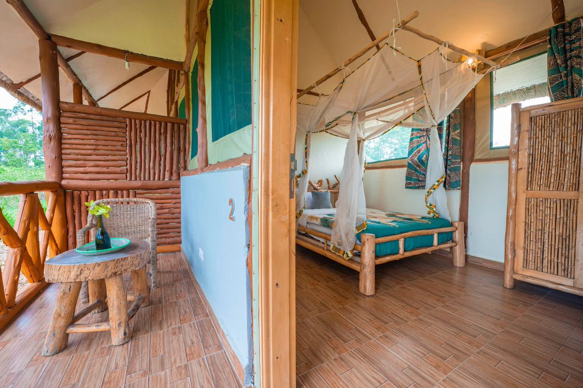 shakiranambogwe's tweet photo. Experience premium mid-range comfort at Wayawaya Community Camp by Embogo Lodges, offering luxury service &amp; cozy stays starting at just $70 BB. 

Budget -friendly base for upcoming #UWAOpenParkDays adventure book your spot now! 

#EmbogoLodgesIshasha
@OumaJr256 📸 https://t.co/VeFsIaVMMS