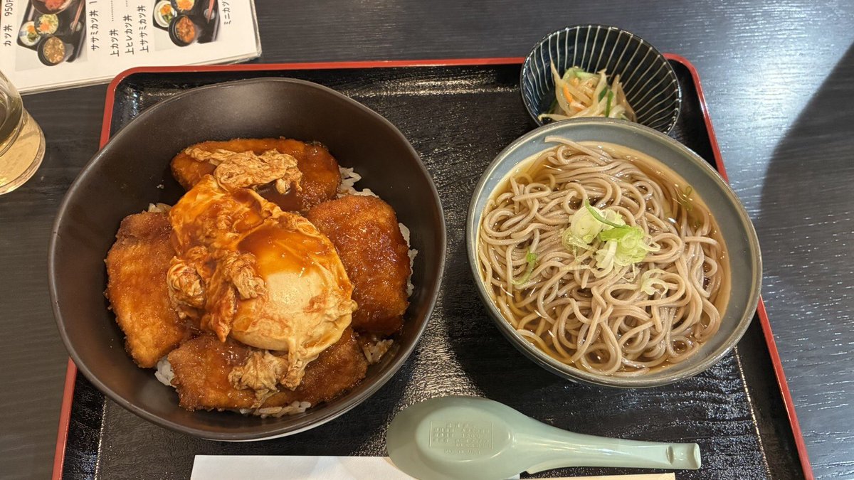 Transcend_Aichi's tweet photo. 今日は、道の駅月見の里→鳥越峠→土倉鉱山跡→大垣でカツ丼と行ってきました。
　鳥越峠寒かった💦　あと水饅頭食べ買ったけど、めちゃ並んでて諦めました💦 https://t.co/FxoGjb4nQm