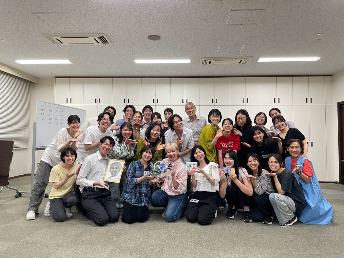ken_edgar33's tweet photo. #演技部屋 主宰 檜尾健太さん
第２回 #西端実歩 監督WS

約6時間半にわたってありがとうございました😊

作品を良くするために
提案できるくらいの役を生きるための
役作り、そして俳優自身の内面の器を豊かにする。

監督の作品づくりに対しての熱を感じた1日でした❗️

C’était super🔥

もっと成長します❗️