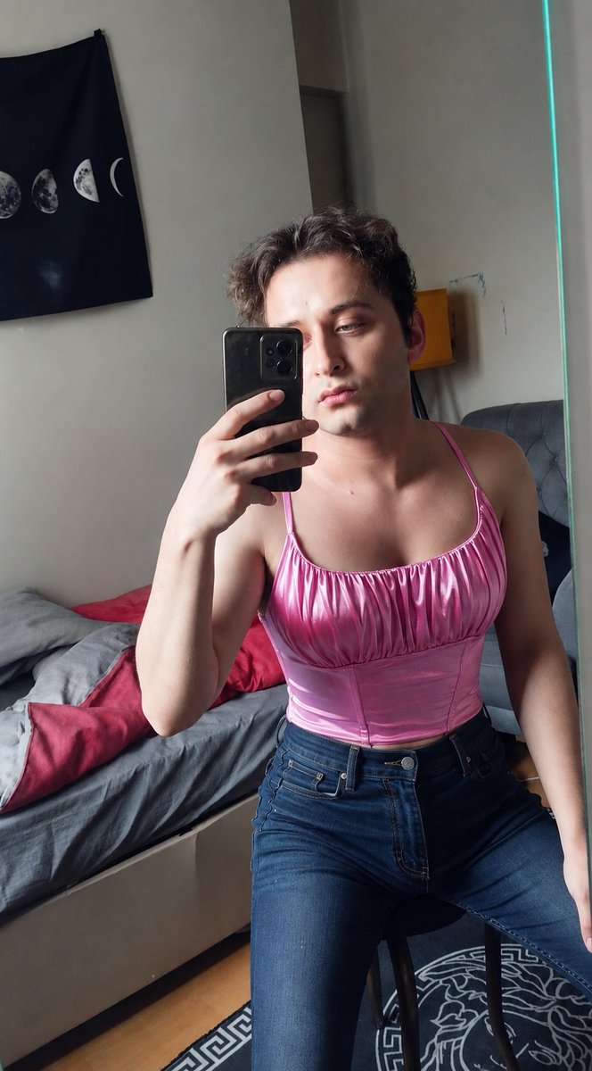 femboyilaydaa's tweet photo. ✨🍒

#femboy #femboi #transgirl #trans #gayarabul https://t.co/SkzjGtw4hu