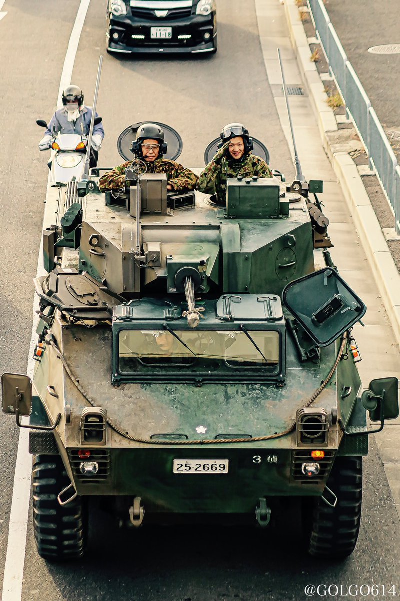 GOLGO614's tweet photo. 俺が自衛隊撮り始めたぐらいの時にもRCVの乗員さんからめっちゃファンサしてもらったの思い出した😎

懐かしい3偵のRCV😊 https://t.co/NA7e62f1Lv