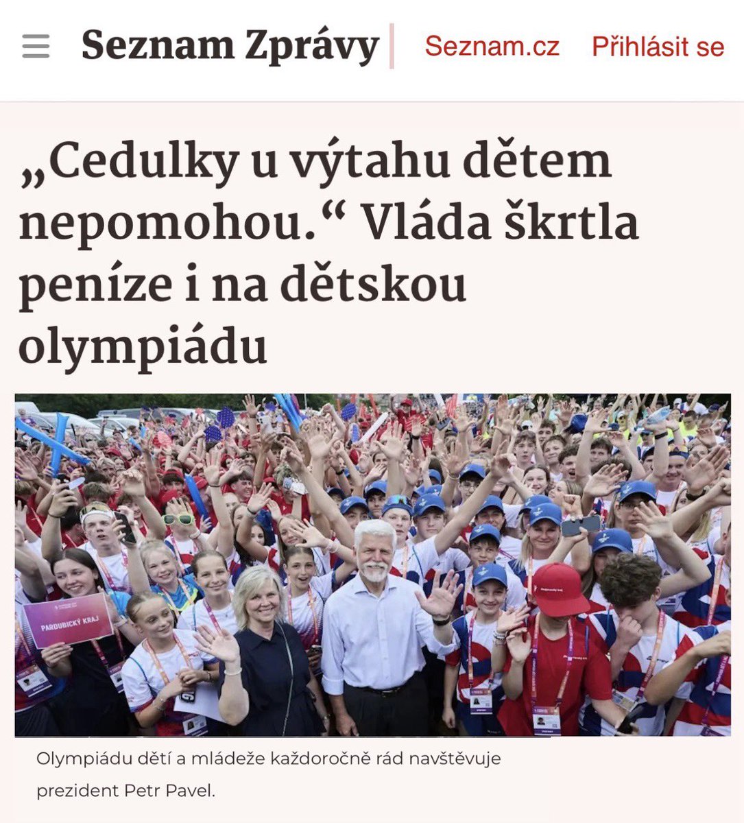 SebelovaM's tweet photo. Každá koruna vložená do podpory dětského sportování se nám stokrát vrátí. Na zdravější a odolnější populaci, která nebude klást takové nároky na zdravotnictví nebo třeba na řešení následků závislostí. Takže peníze “ušetřené” na dětské olympiádě nás vyjdou draho, bez ohledu na to, kolik cedulek “Choďte po schodech” se za ně natiskne.
