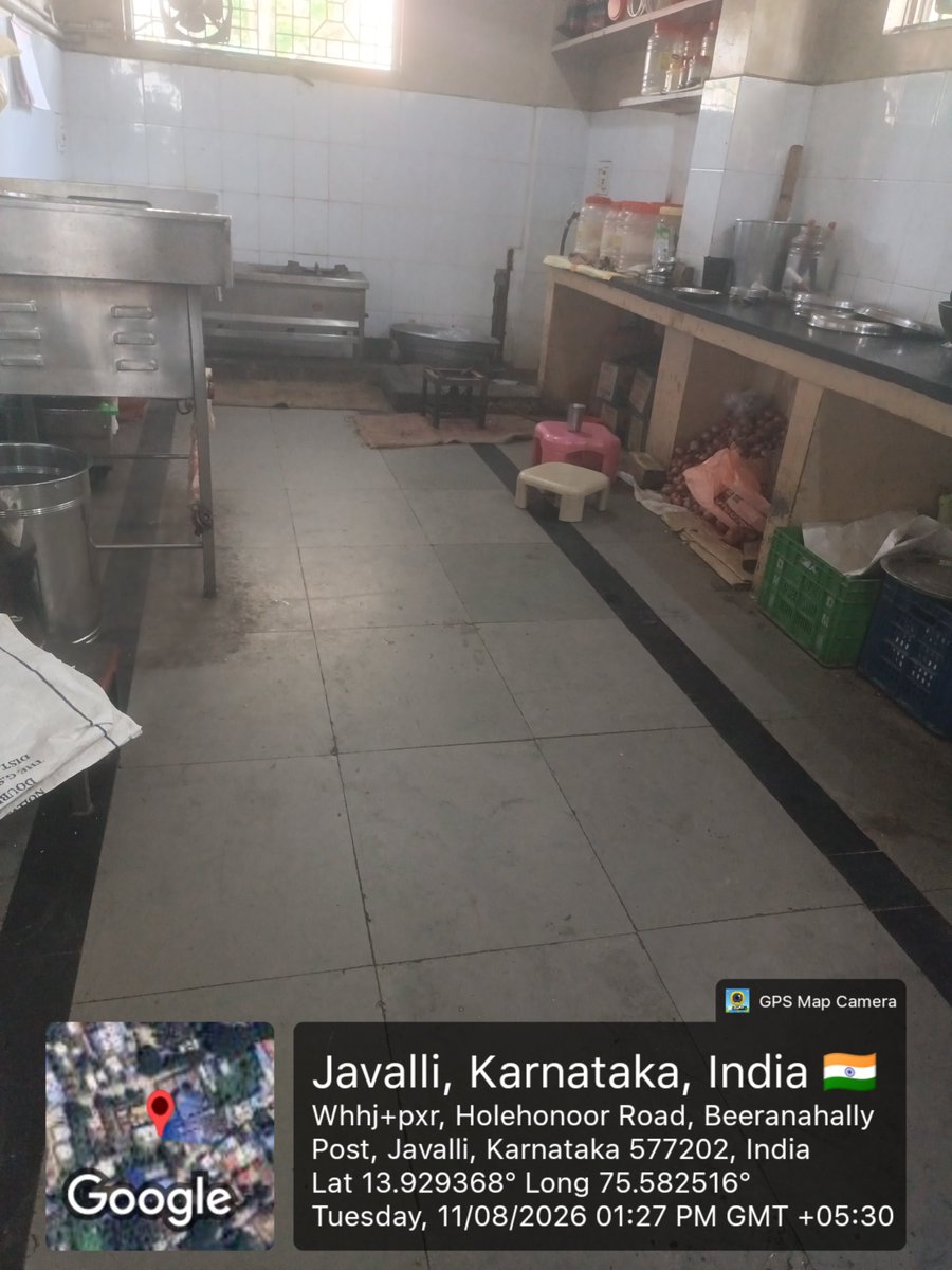 DbrarsKasaba's tweet photo. Lunch photos #SocialAudit_SWDMeals
#SocialWelfare_Karnatakaaaaaaaaaaa https://t.co/mEvjWJXm8F