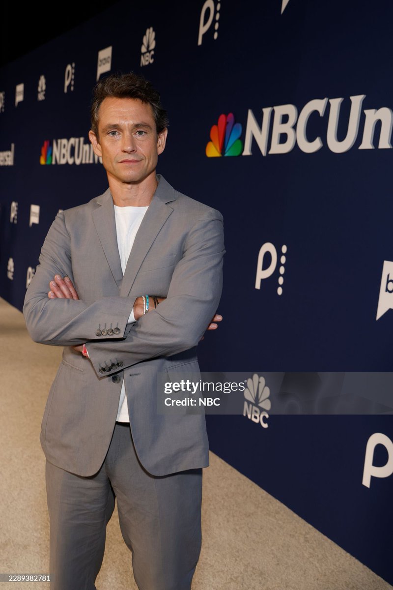 bIoodygraham's tweet photo. hugh dancy officially has a new bracelet https://t.co/XikKTepM1J