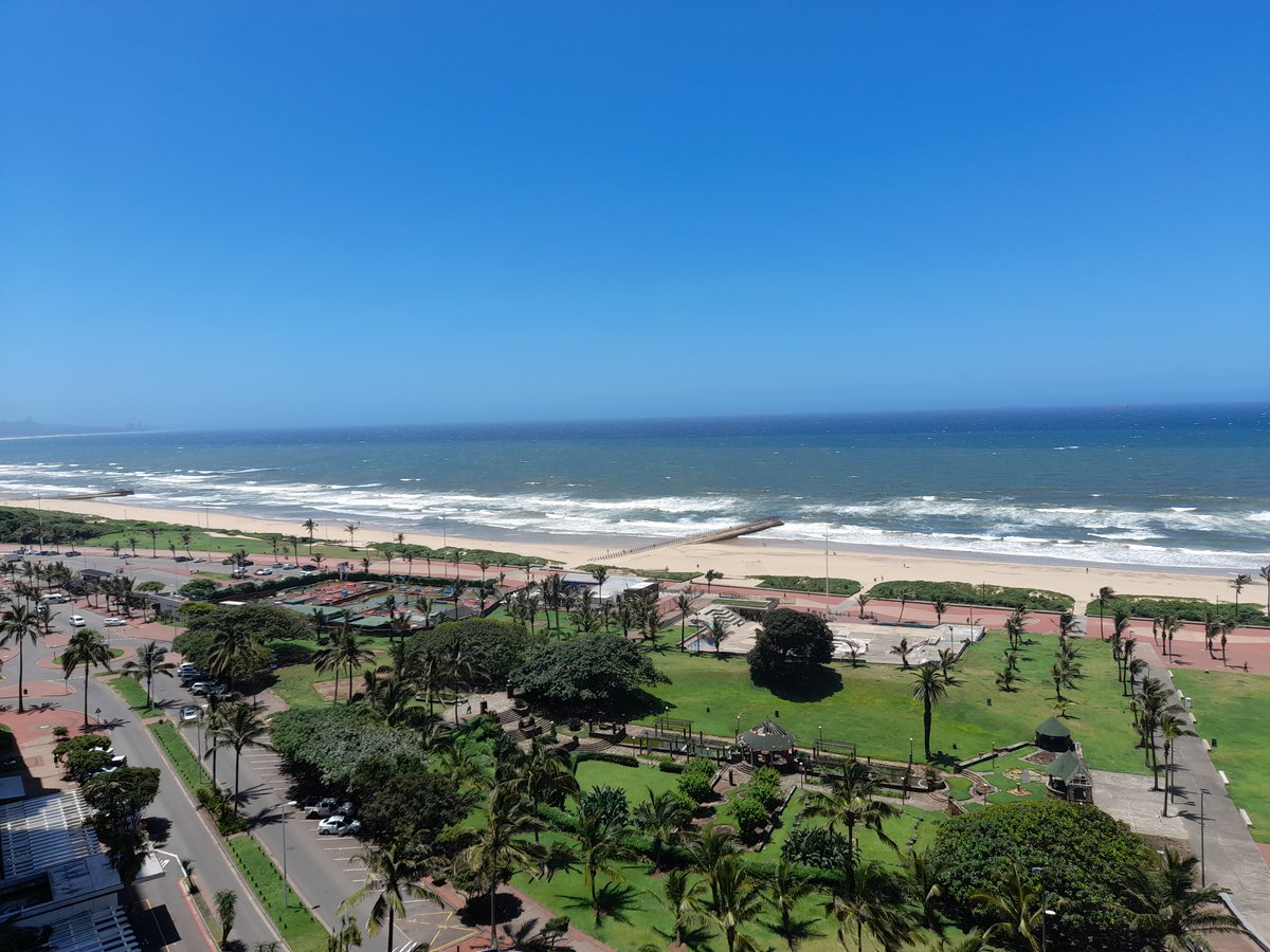 SafariKZNMark's tweet photo. 🎶My job is very boring, I'm an office clerk, The only thing that helps me pass the time away, Is knowing I'll be back on #durban Beach someday🎶What better day than a #TravelTuesday to start planning your #kZN #roadtrip. Remember #KZNHasItAll & #SouthAfricaAwaits https://t.co/6dxNd3hYWq