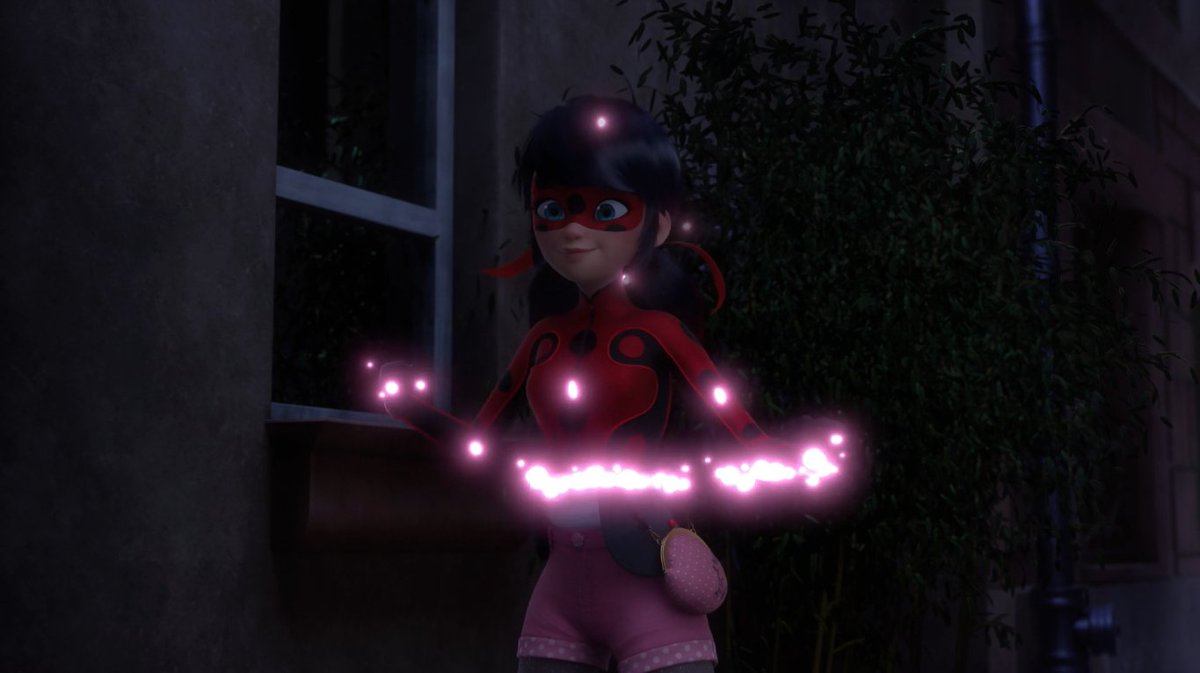 AgentBrokBug's tweet photo. BREAKING NEWS! 🚨🚨🚨🚨🚨🚨🚨
Thomas Asstruck Confirmed Marinette and Cat Noir are Ladybug and Adrien https://t.co/ahBkPjo5Rp