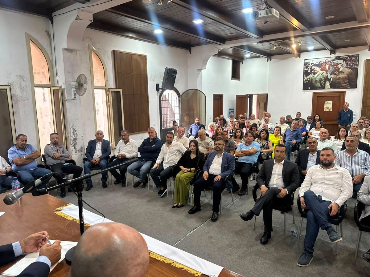 ProgressiveGrad's tweet photo. https://t.co/2tjXDy9pP5

نظمت جمعية الخريجين التقدميين لقاءً سياسيًا مع الوزير غازي العريضي في قاعة الشهيد أنور الفطايري مبنى بلدية الجديدة نهار الجمعة الموافق السابع من الشهر الجاري https://t.co/GIoHhI7dHn