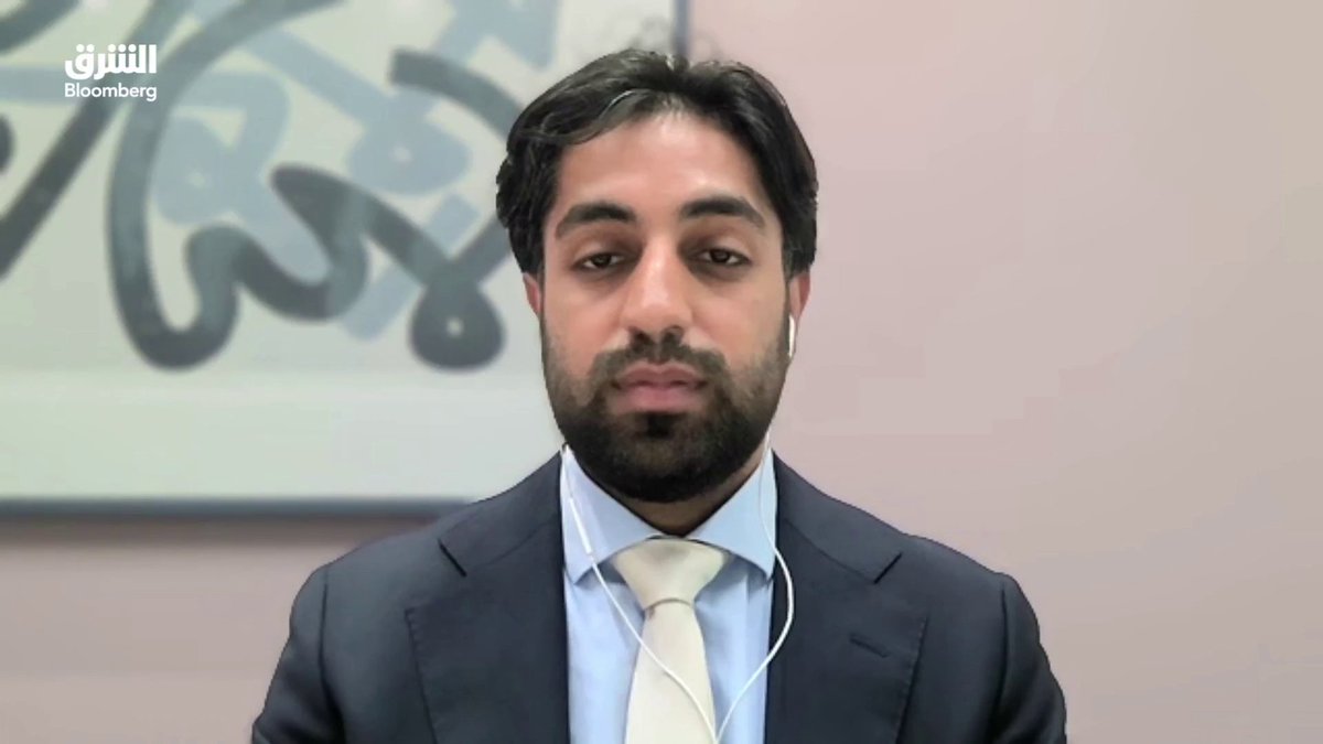 رغم ضغوط التضخم والسندات والتوترات الجيوسياسية، هناك عامل واحد يحسم اتجاه الأسهم وهو الأرباح. ارتفاع أسعار الطاقة قد يعيد إشعال التضخم مؤقتاً، لكن ضعف سوق العمل يمنح الفيدرالي مساحة للانتظار. بحسب نائب رئيس قسم الاستثمار في فئة الأصول المتعددة لدى Mercer، فهد بدر. samiasalehh. madeleg86. تابعوا الشرق بلومبرغ للمزيد 